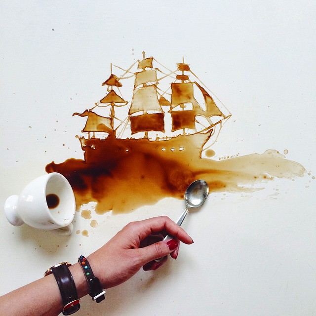  Una joven artista crea sorprendentes dibujos con manchas de café